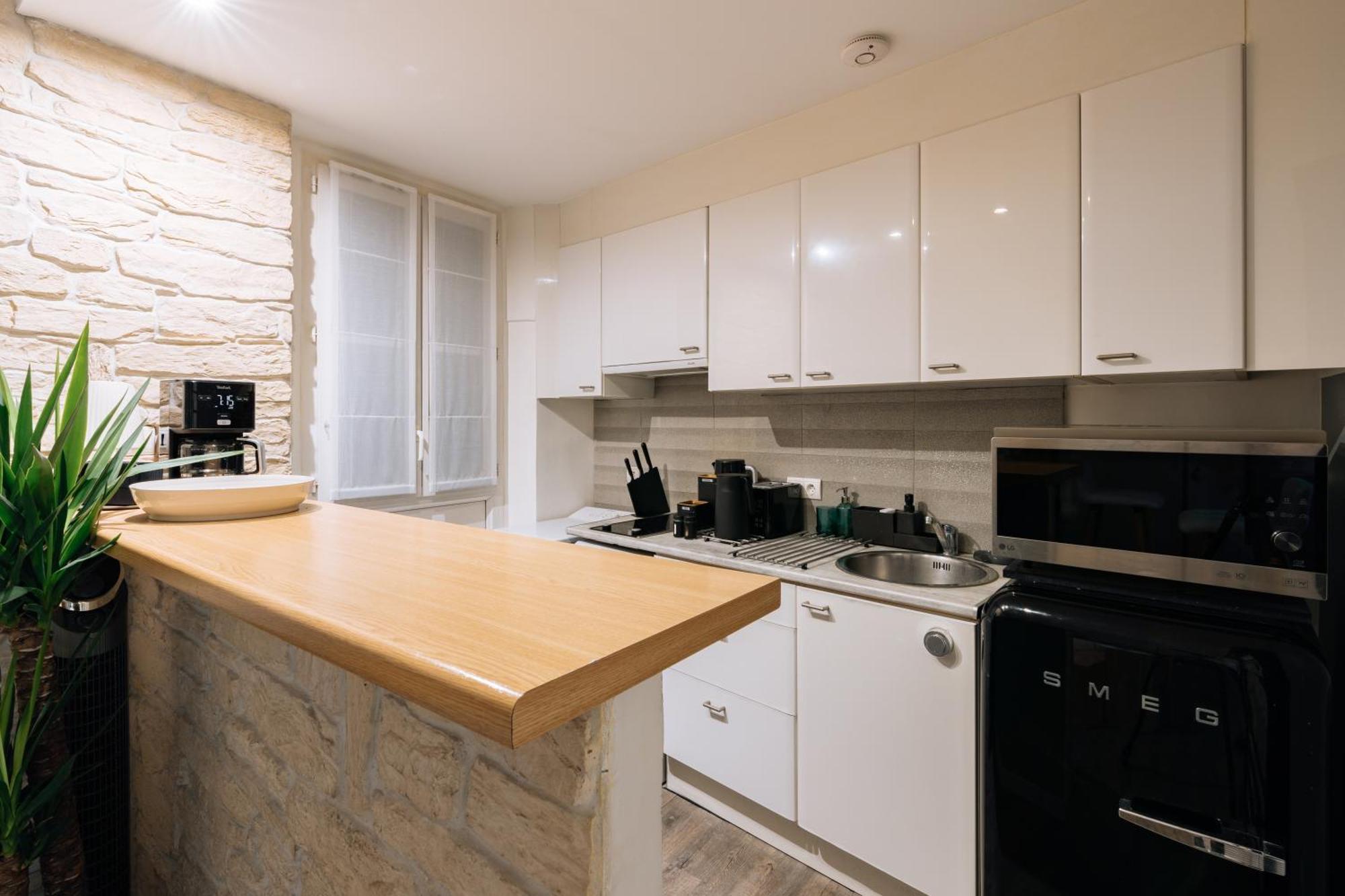 Chic & Stylish 1Bd Apart Louvre-Rivoli! Lägenhet Paris Exteriör bild